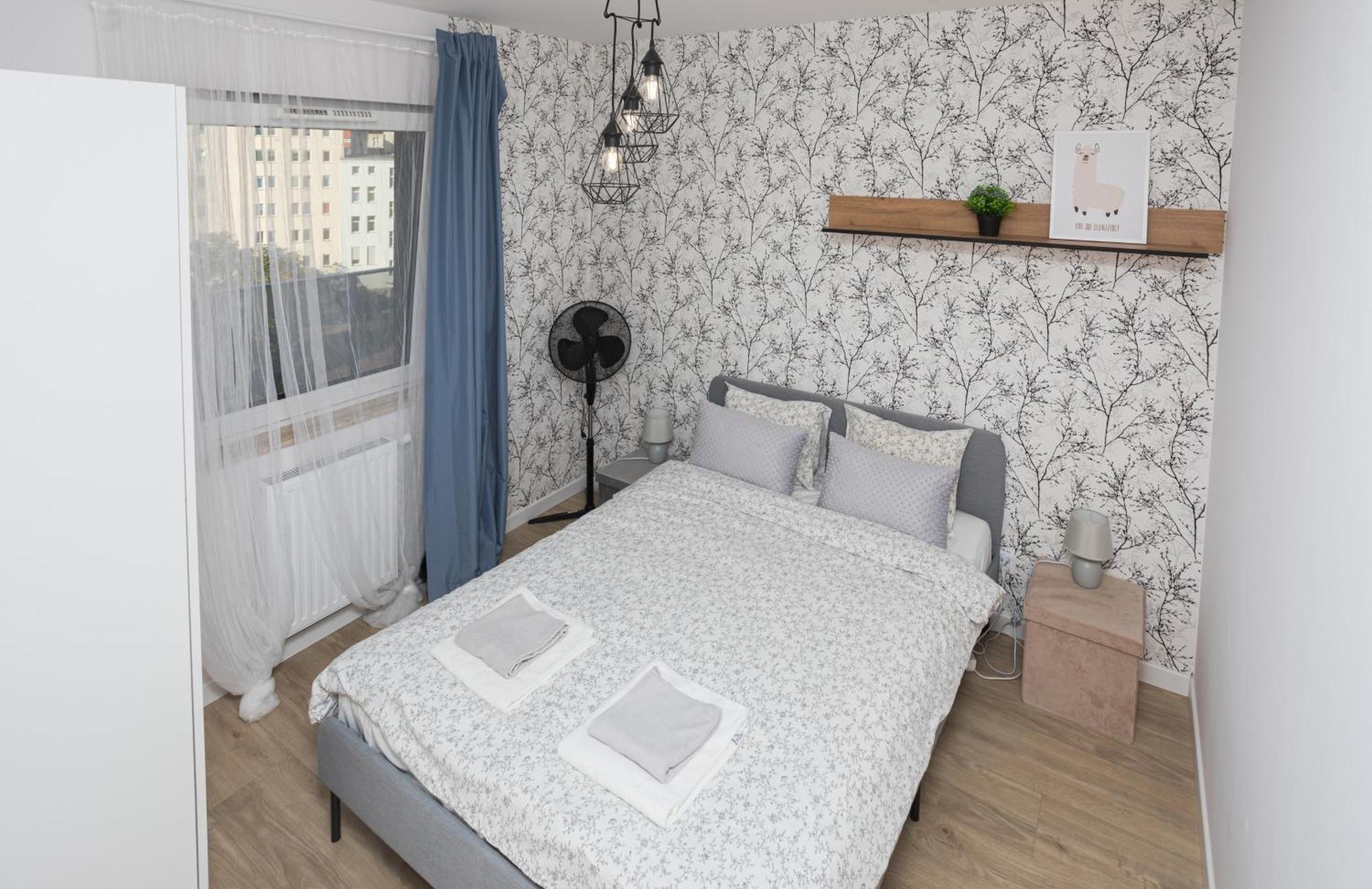 Komfort W Centrum Parking Вроцлав Экстерьер фото